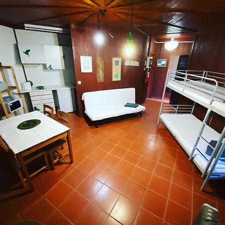 Ymca Camp Alambre * أزيتاوْ